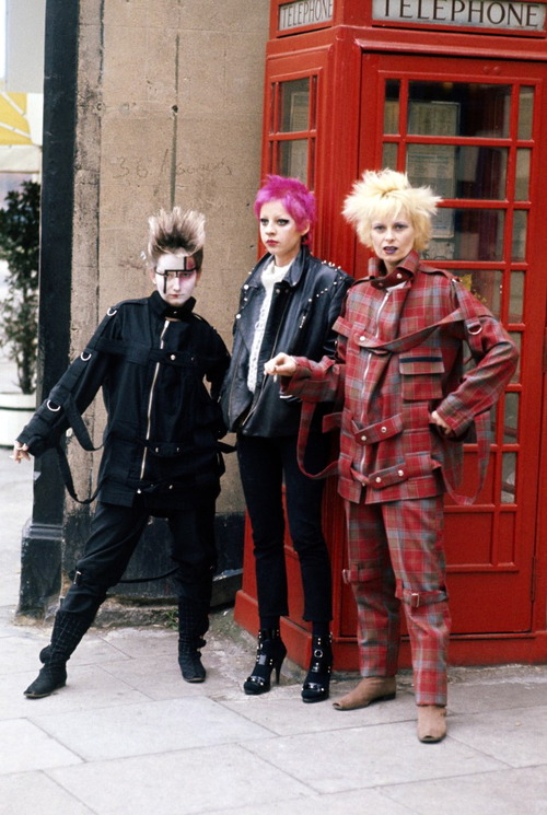 Vivienne Westwood and Jordan with another punk girl 1977